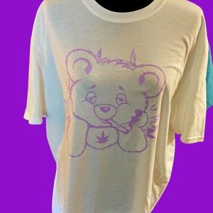 White T-shirt w/picture